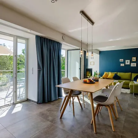 Apartment Prora - Strandapartment Mit Balkon - Luft Und Loft Binz